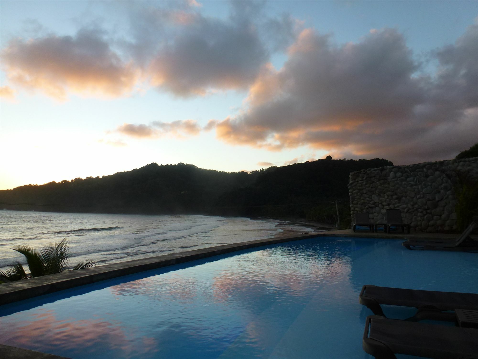 Pagua Bay House - Oceanfront Cabana'S Marigot Exterior foto
